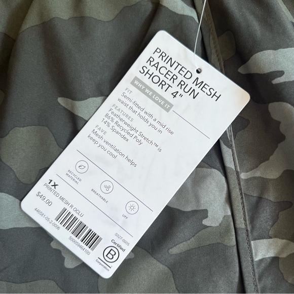 Athleta printed MESH RACER RUN SHORTS 4" CAMO Size 1x - Picture 11 of 13